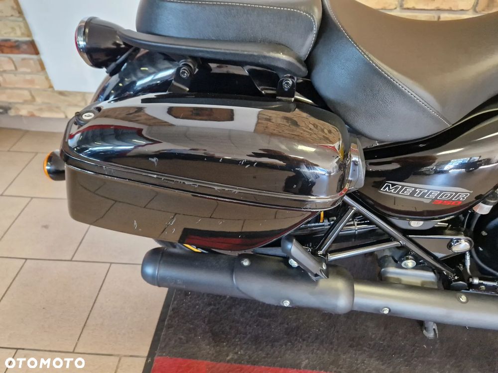 Royal Enfield Meteor - 32