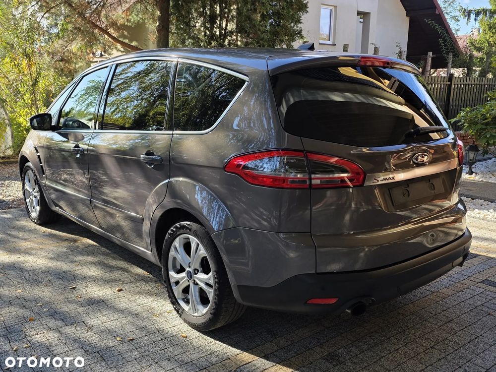 Ford S-Max 2.0 T Titanium - 14