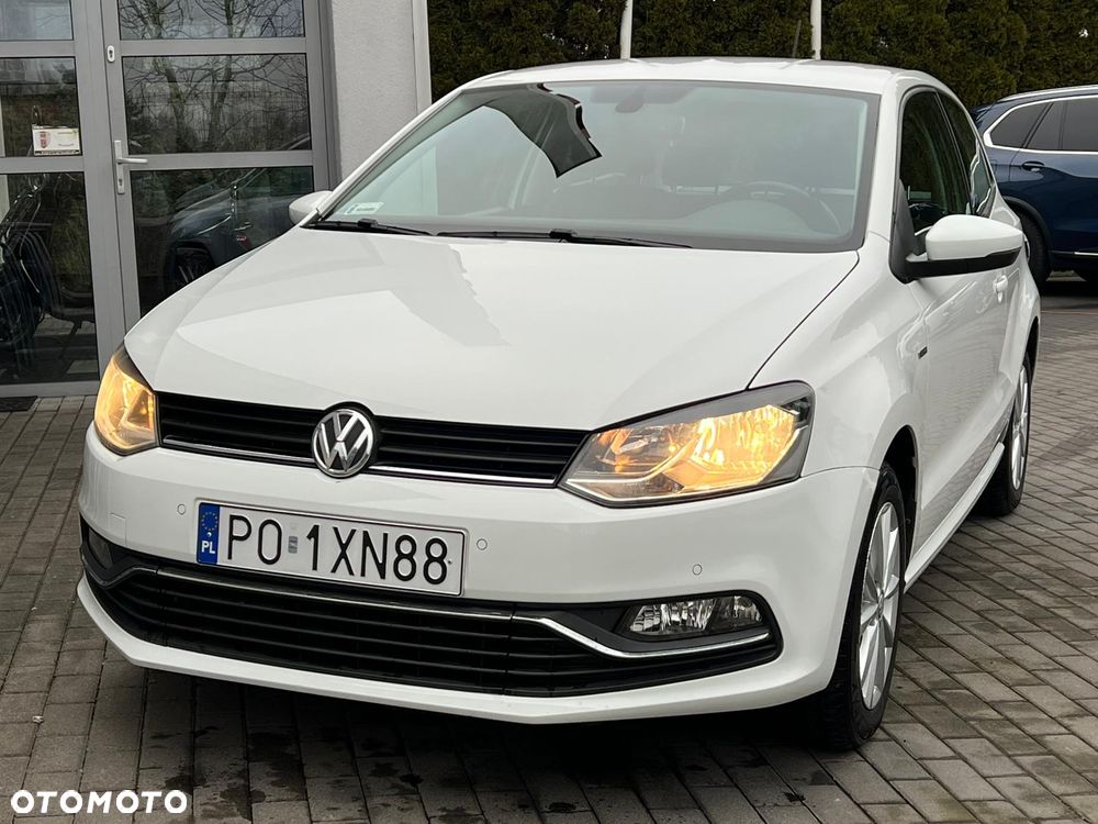 Volkswagen Polo 1.2 TSI Blue Motion Technology Lounge - 2