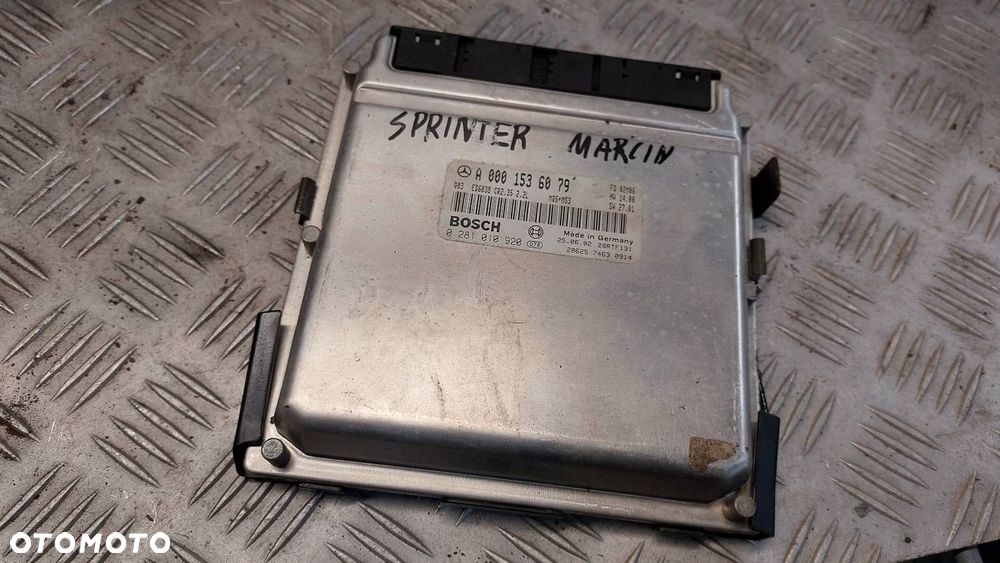 KOMPUTER STEROWNIK SILNIKA MERCEDES-BENZ  SPRINTER 2.2 CDI A0001536079 - 1