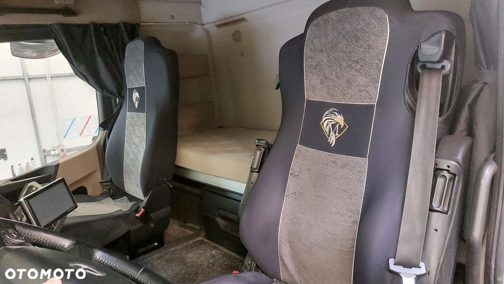 MERCEDES ACTROS MP4 KABINA KPL STREAM SPACE WĄSKA 2,30 - 6