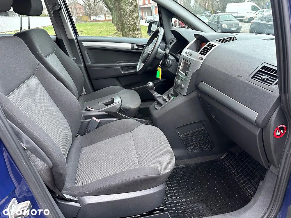 Opel Zafira 1.7 CDTI - 12