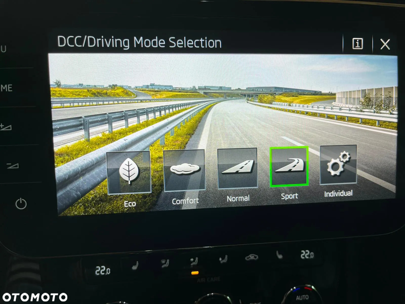 Skoda Superb 2.0 TDI 4x4 L&K DSG - 29