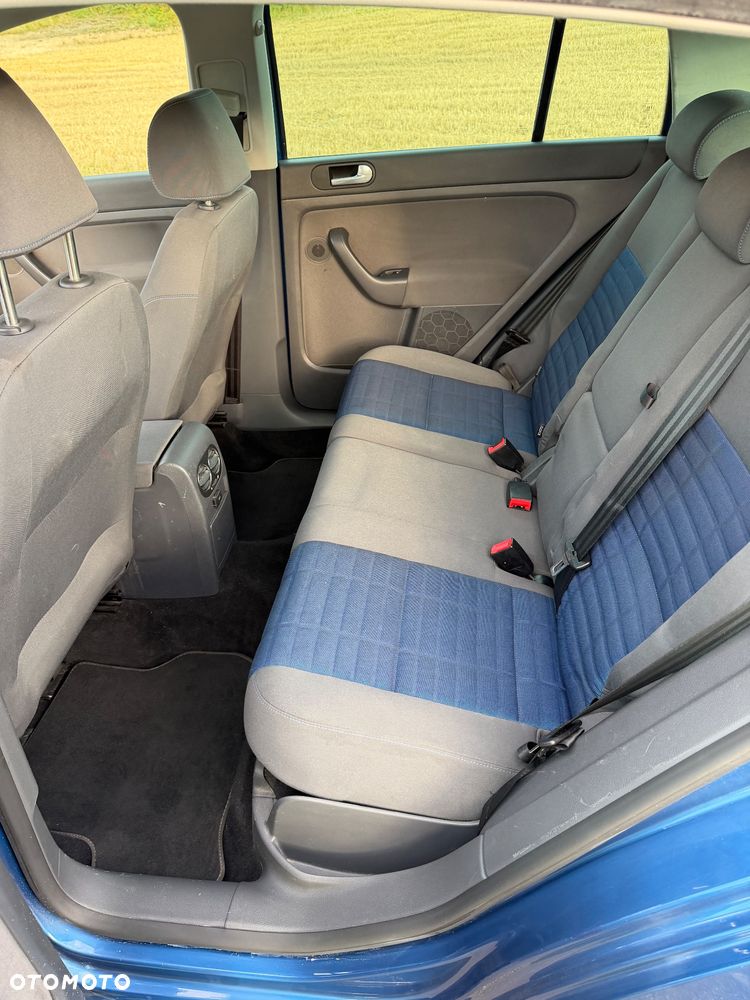 Volkswagen Golf Plus 2.0 TDI Tour Edition - 24