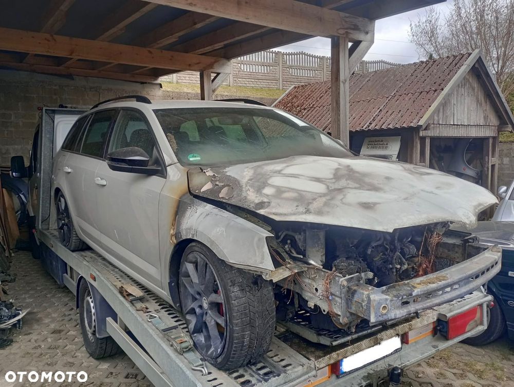 Skoda Octavia 2.0 TDI 4x4 RS DSG - 18