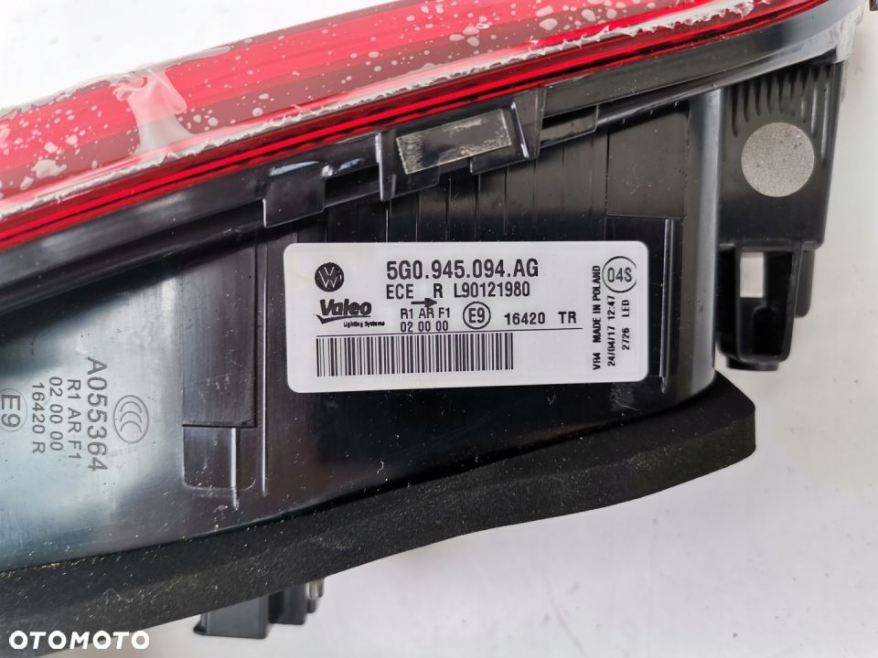 VW Golf VII Lift 2017- Lampa Tylna Prawa Led Oryginał5G0945096Q 5G0945094Q - 3
