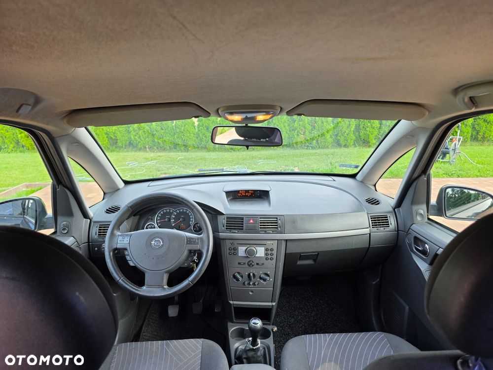 Opel Meriva - 10