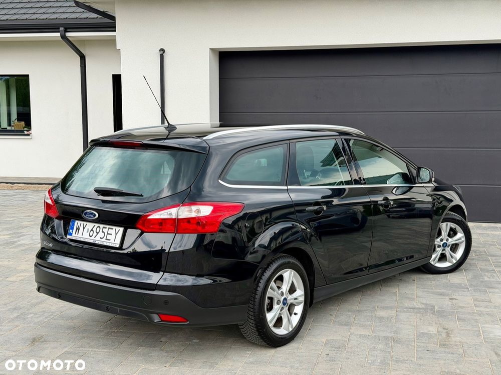 Ford Focus 1.6 TI-VCT Champions Edition - 4