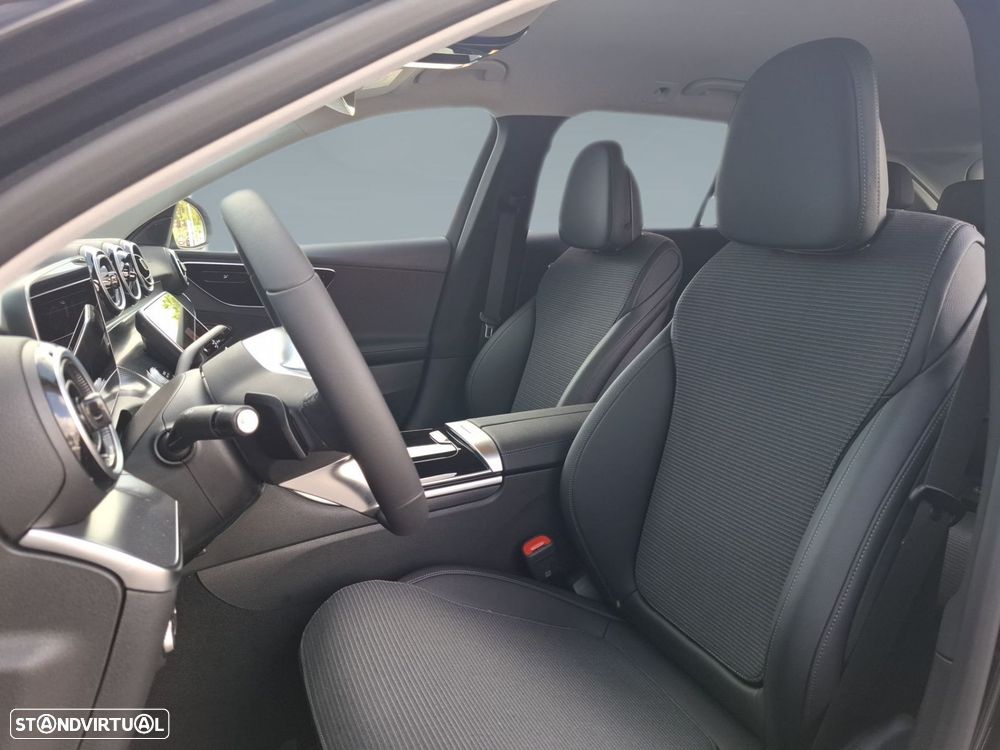 Mercedes-Benz C 300 de Avantgarde - 11