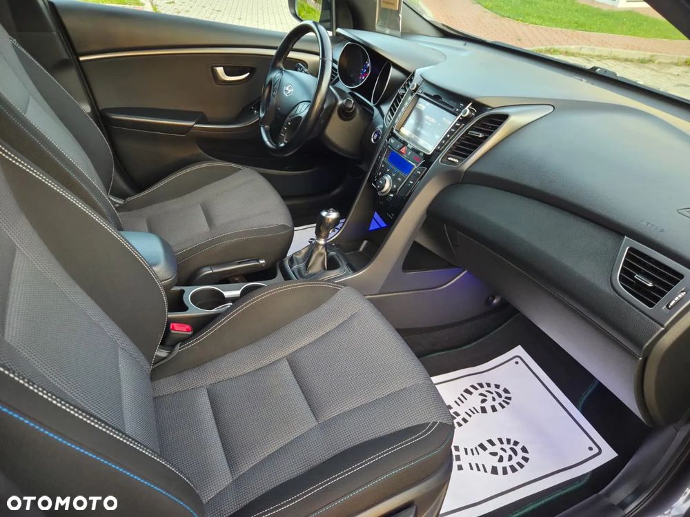 Hyundai i30 1.6 GDI BlueDrive Go - 20