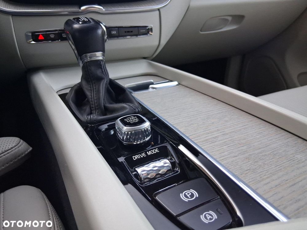 Volvo XC 60 - 11