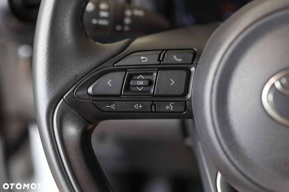 Toyota Yaris Cross - 20