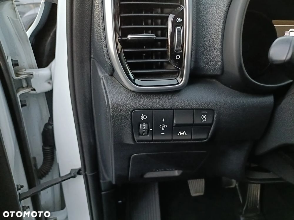 Kia Sportage 1.6 GDI 2WD Dream-Team Edition - 19