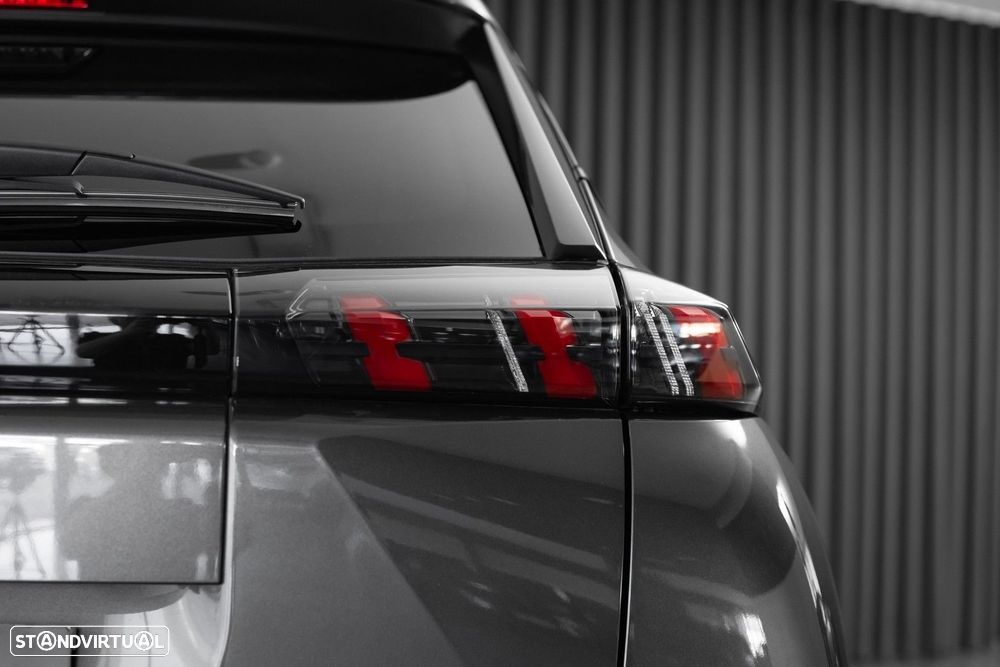 Peugeot 2008 1.5 BlueHDi Allure EAT8 - 10