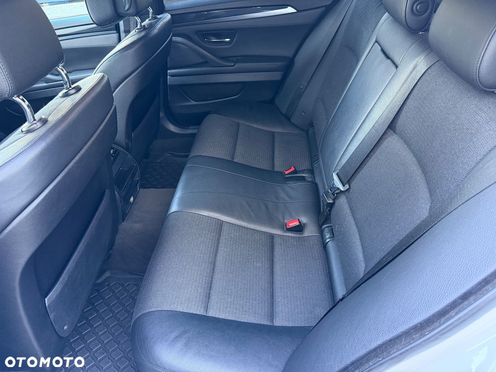 BMW Seria 5 - 13