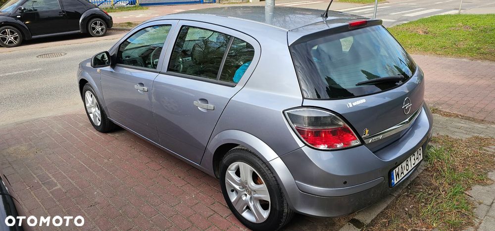 Opel Astra 1.4 - 5