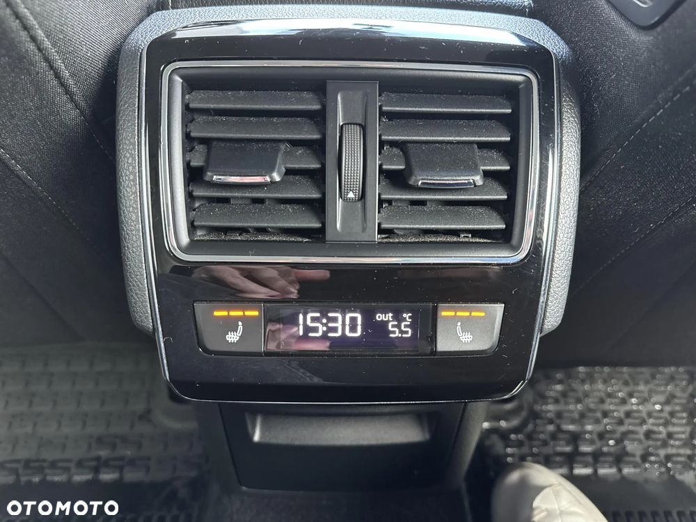 Skoda Superb 2.0 TDI Style - 13