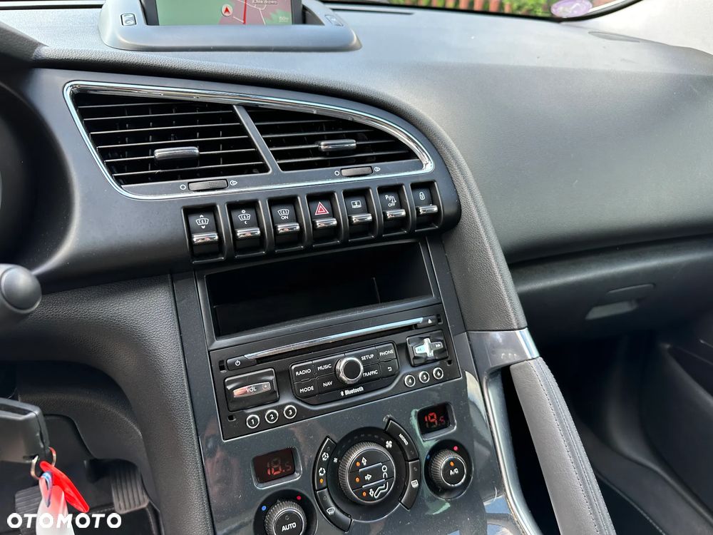 Peugeot 3008 - 15