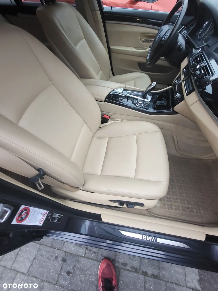 BMW Seria 5 - 30