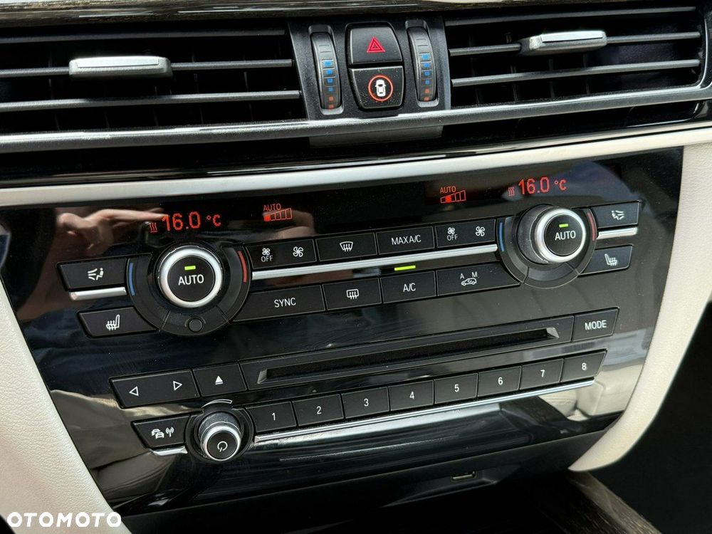 BMW X5 xDrive25d - 32