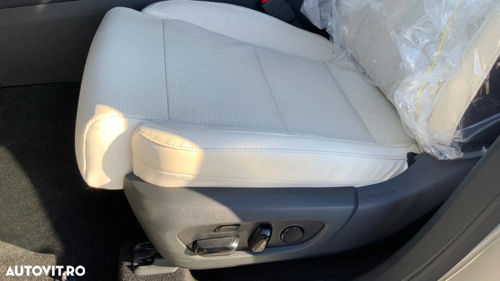 Lexus Seria RX 350h E-Four HEV Luxury - 30