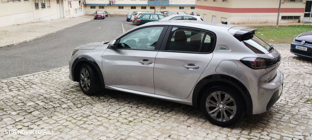 Peugeot e-208 Active Pack - 9