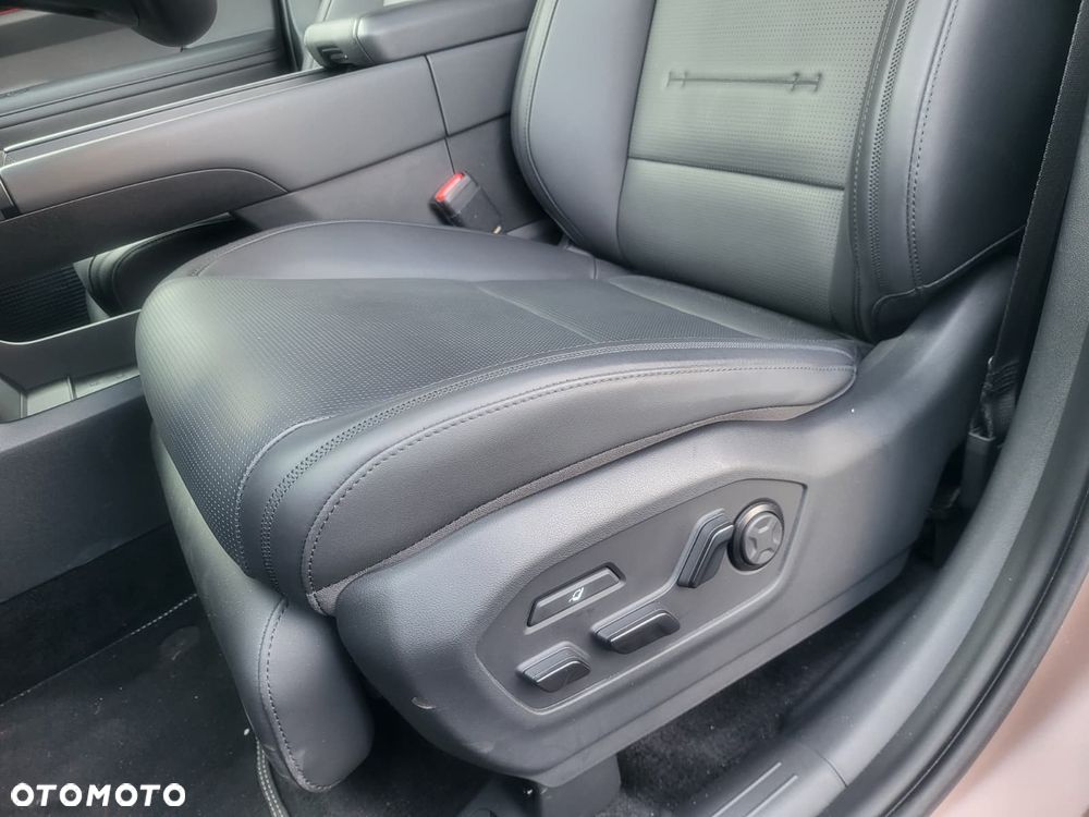 Hyundai Santa Fe 1.6 T-GDI PHEV Calligraphy 4WD 6os - 16