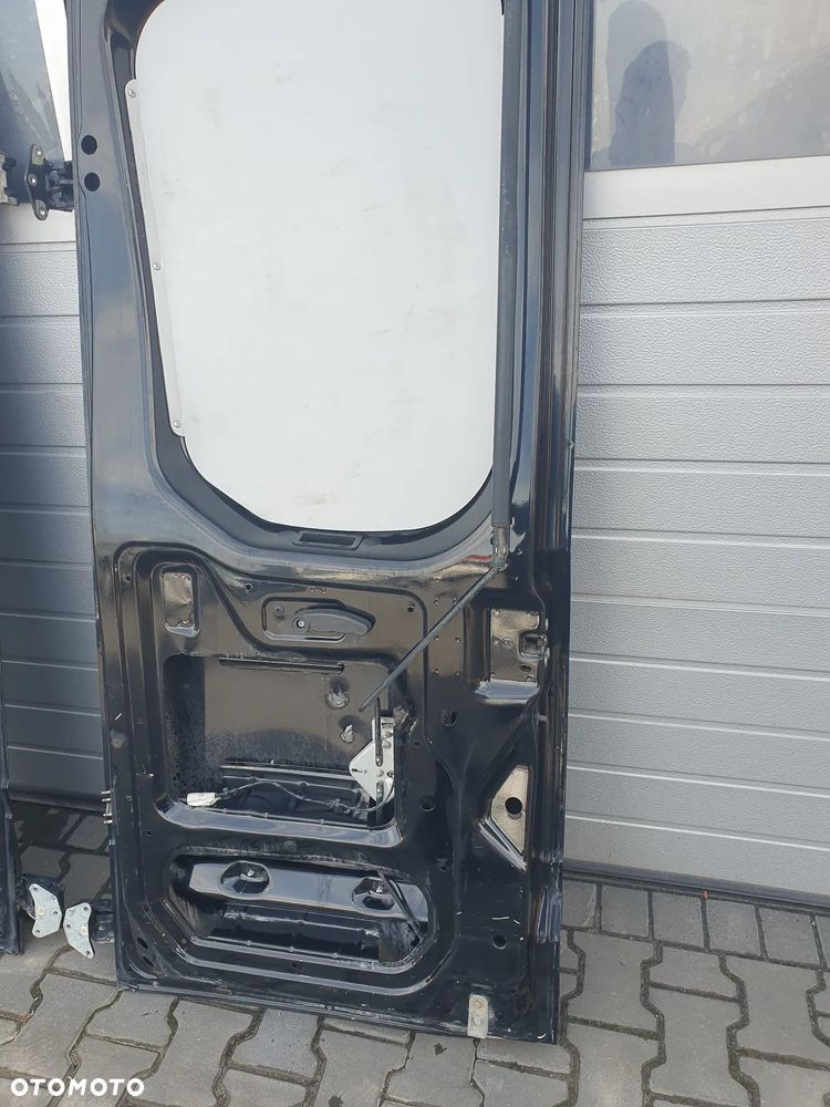 Drzwi tył Iveco Daily - 8