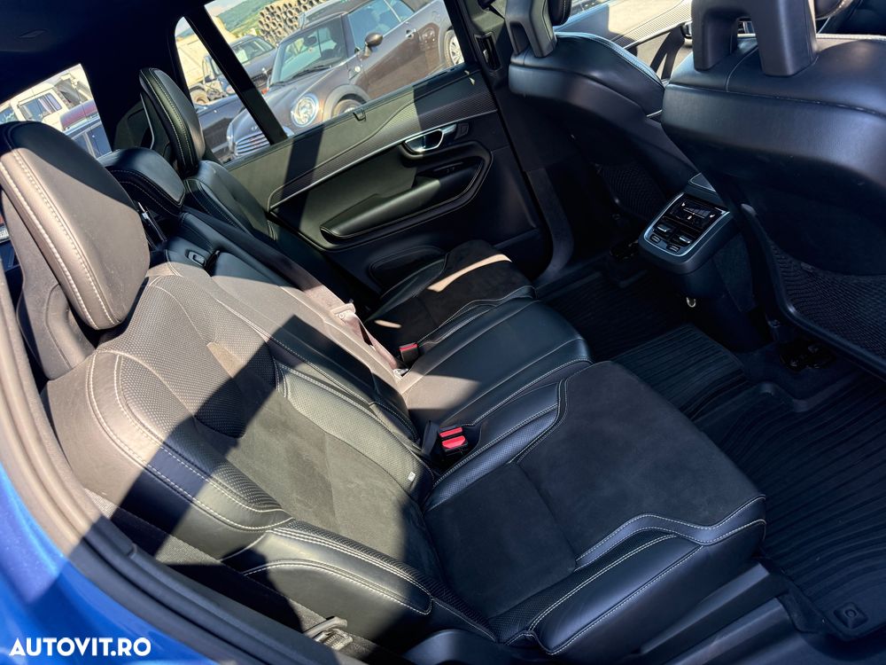 Volvo XC 90 D5 AWD Geartronic RDesign - 8