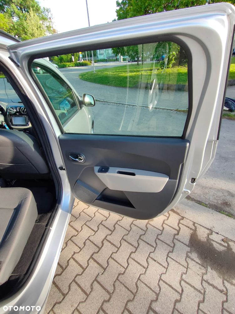 Dacia Lodgy dCi 110 Prestige - 22