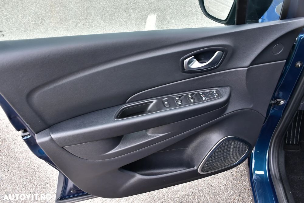 Renault Captur - 14