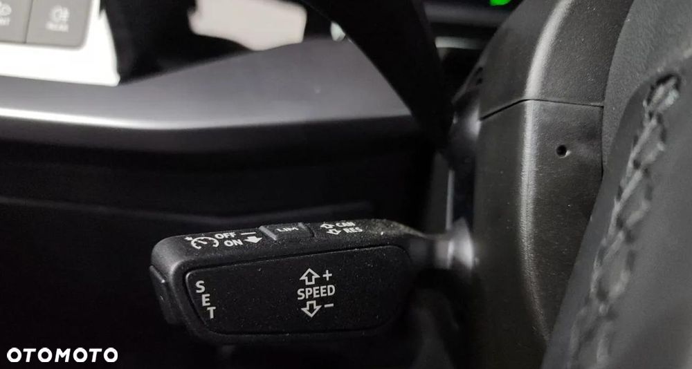 Audi A3 Limousine 40 TFSI quattro S tronic advanced - 9