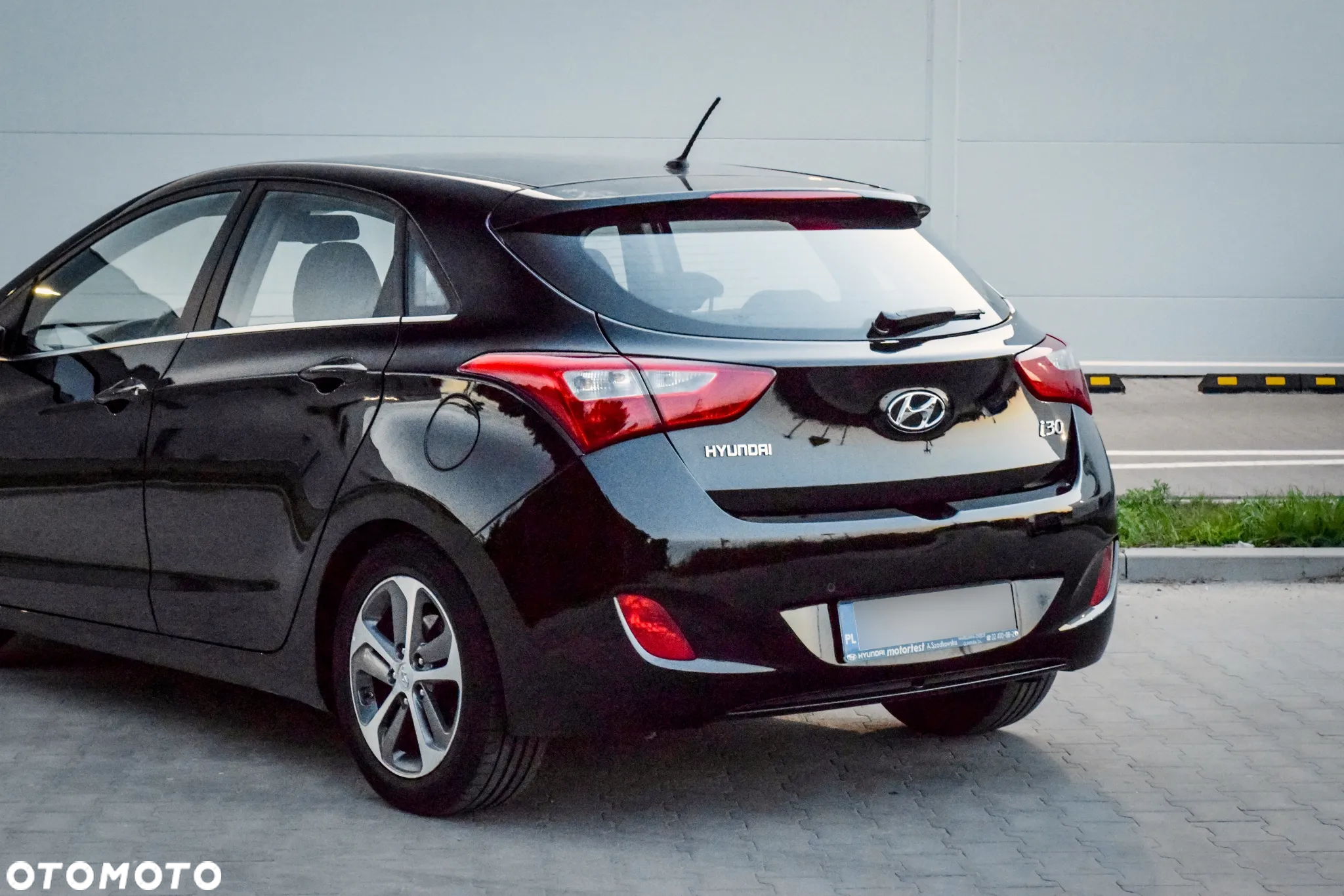 Hyundai i30 1.6 Premium - 12