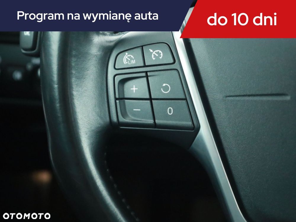 Volvo V40 - 17