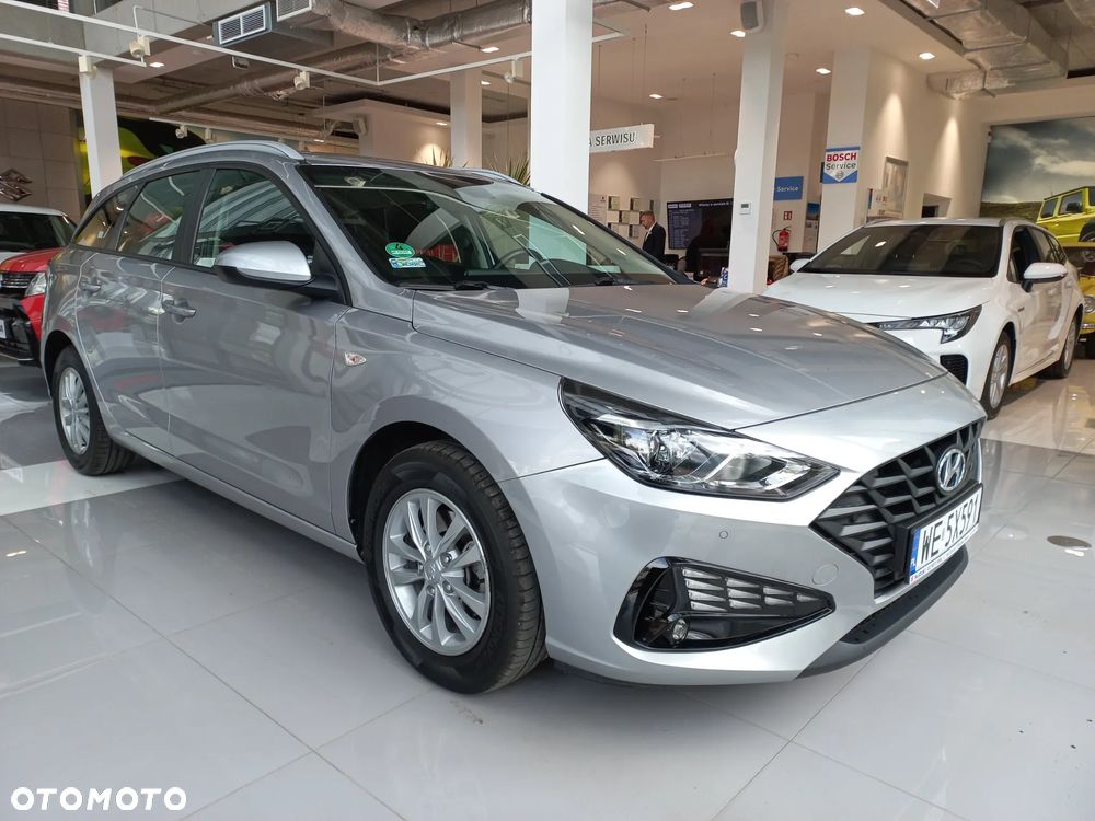 Hyundai i30 1.5 DPI Classic + - 1