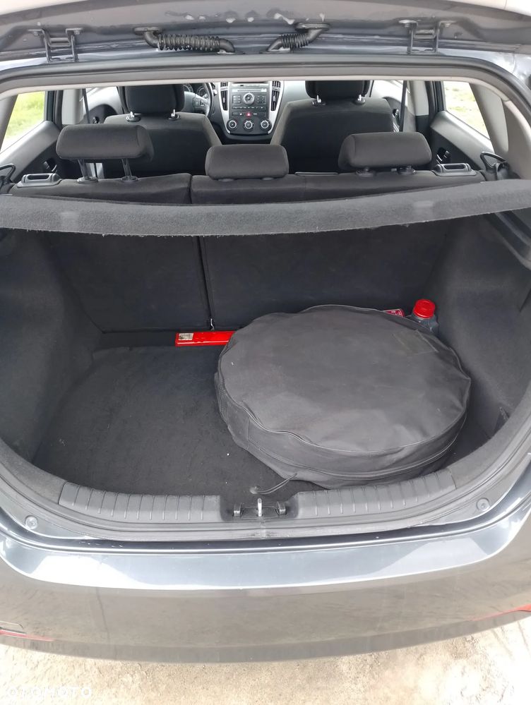 Kia Ceed 1.4 Comfort - 6