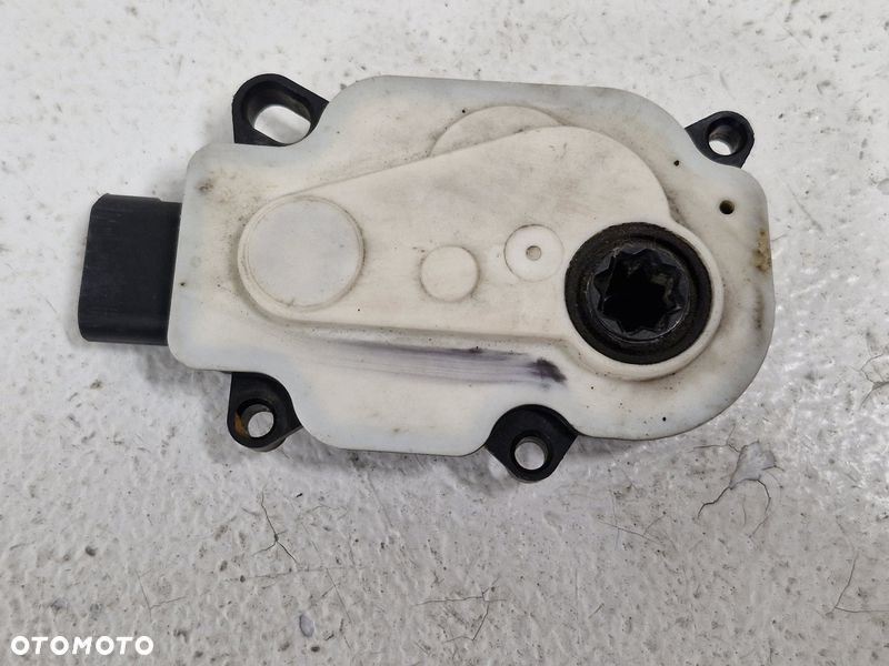 RENAULT CAPTUR 1 I CLIO 4 IV NASTAWNIK SILNICZEK ŻALUZJI ROLETY POWIETRZA - 4