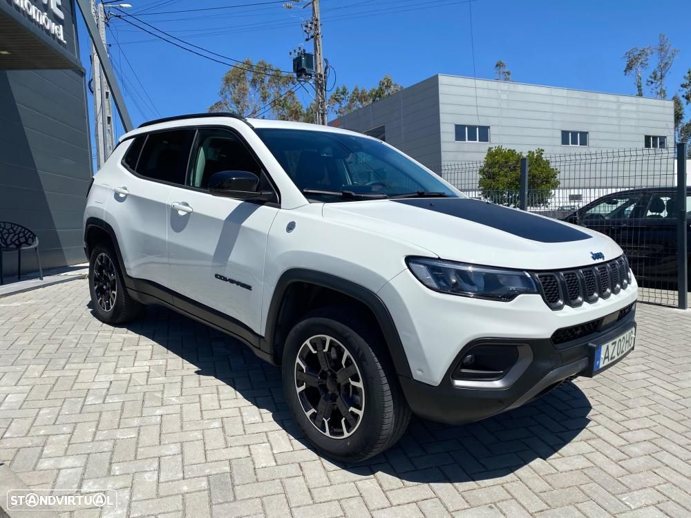 Jeep Compass 1.3 TG Trailhawk - 3