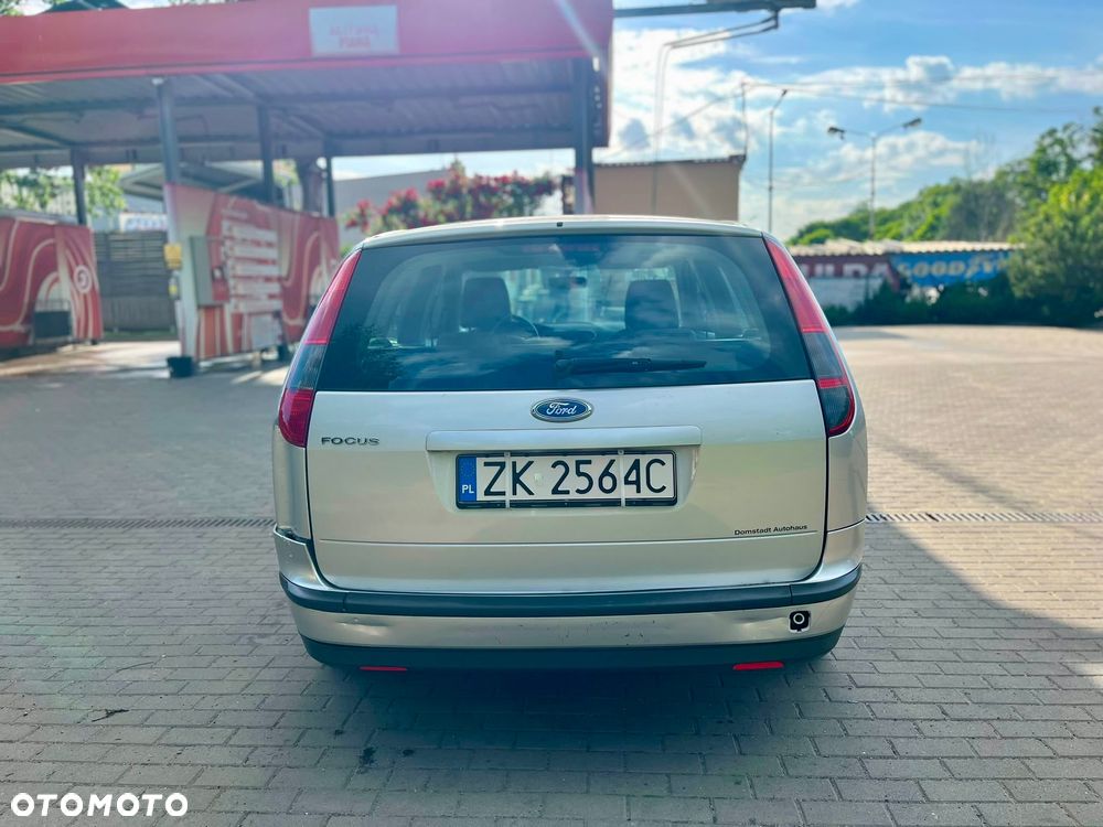 Ford Focus - 9