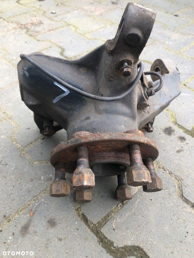 Piasta ,resor iveco daily 35 s,35c 14-21r - 1