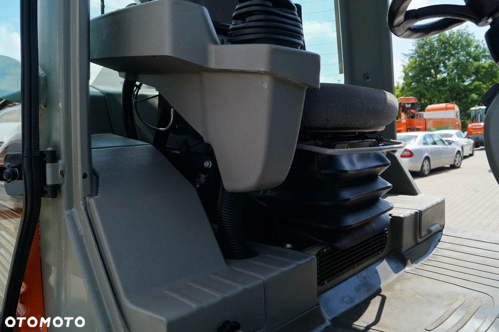 Weycor Atlas AR 480 Ładowarka Przegubowa - 40