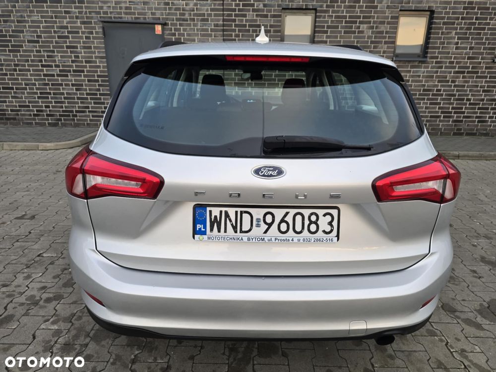 Ford Focus SW 1.5 TDCi Titanium - 16
