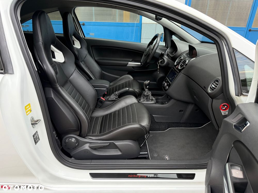Opel Corsa 1.6 T OPC - 6