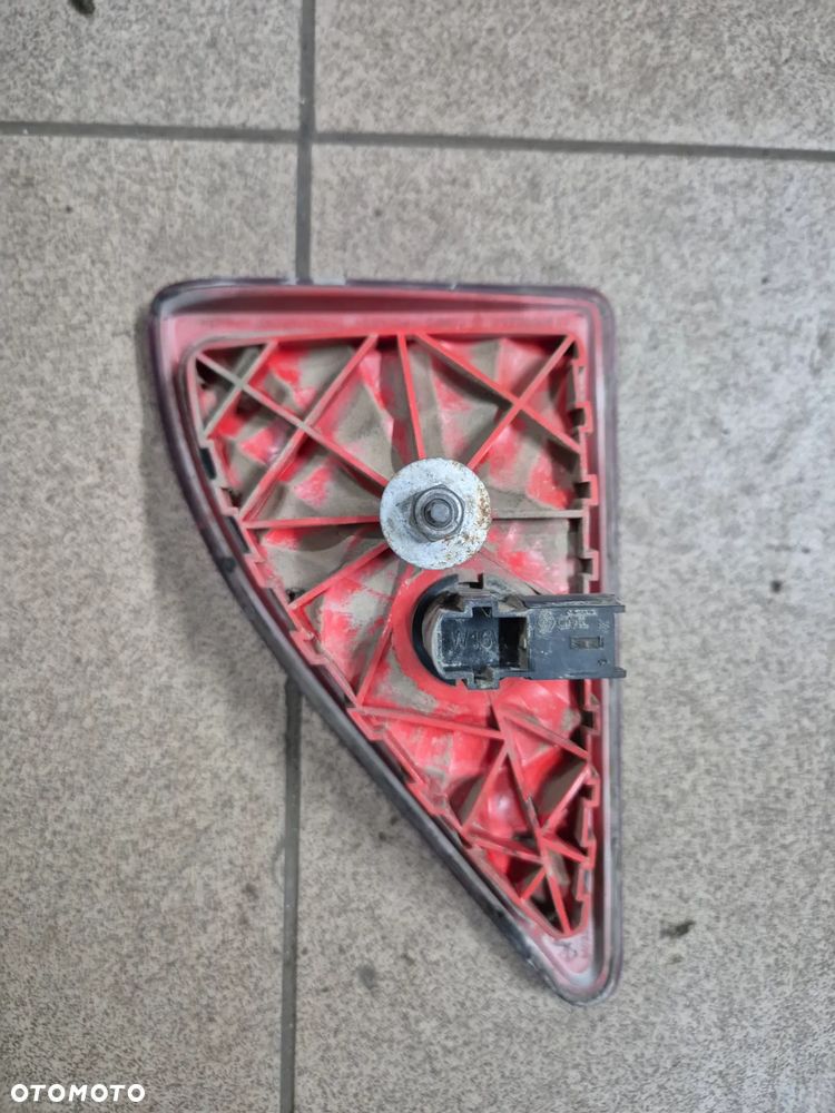 LAMPKA STOP MASTER III MOVANO B  NV400 2.3 10r.+ - 2