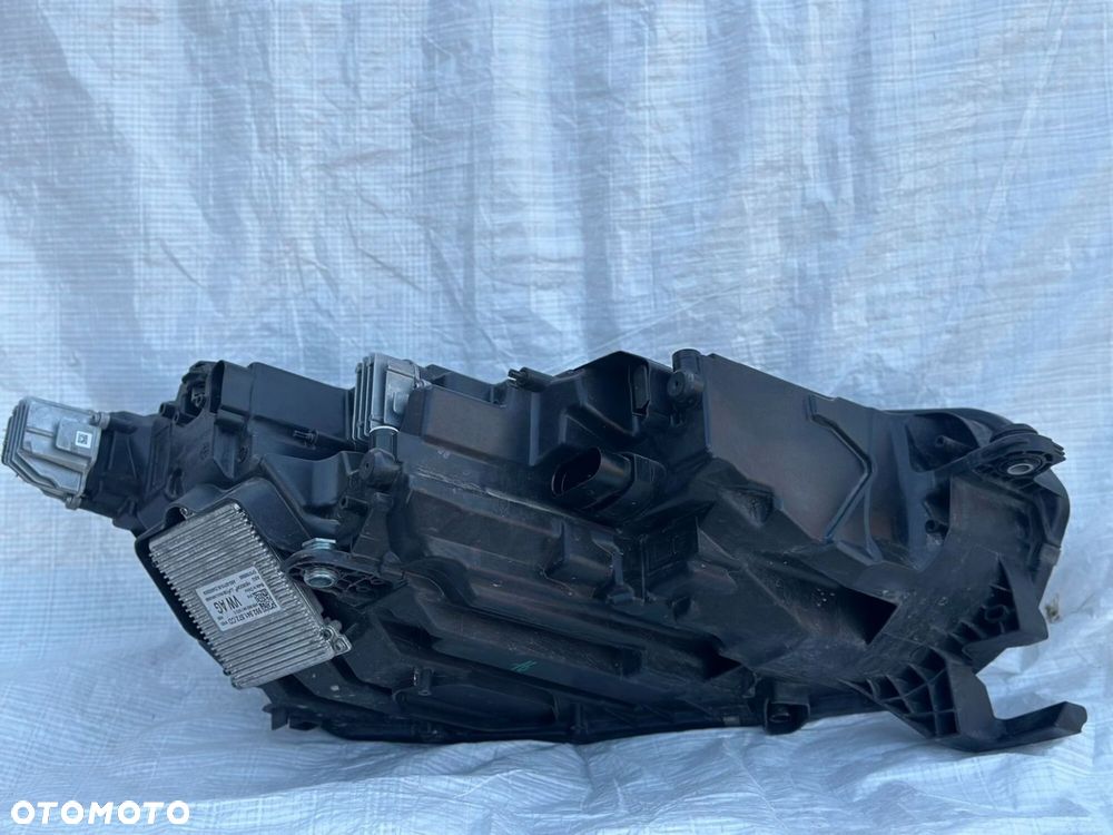 LAMPA LEWA PRZÓD SKODA OCTAVIA 4 IV 5E4941015A - 5