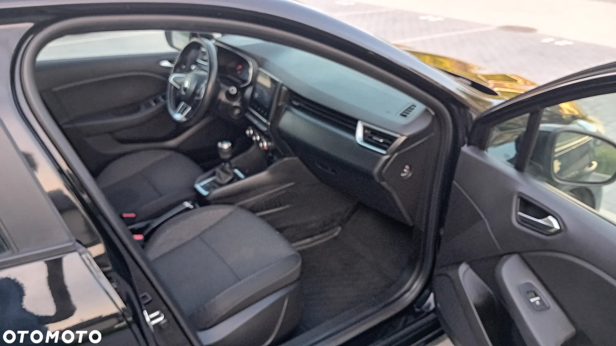 Renault Clio 1.0 TCe Zen - 26
