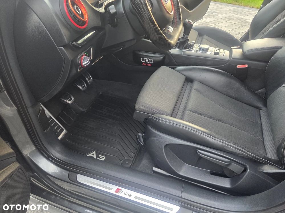 Audi A3 Sportback 2.0 TDI (clean diesel) S line Sportpaket - 29