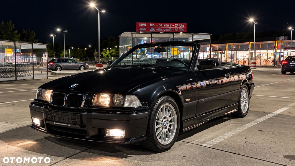 BMW Seria 3 320i - 1