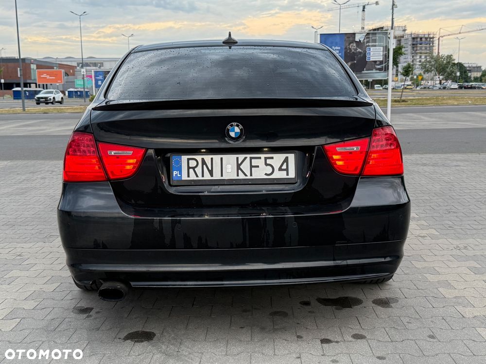 BMW Seria 3 316i - 7