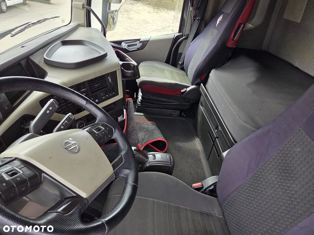Volvo FH4 500 6x2 boogie - 8